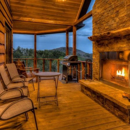 Honey Bear Lodge ブルーリッジ山脈 エクステリア 写真