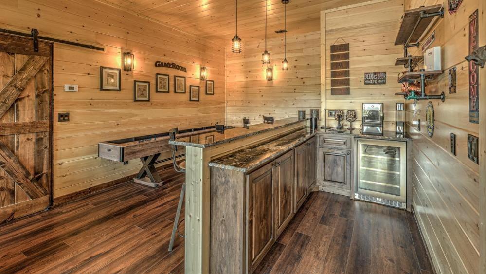 Honey Bear Lodge ブルーリッジ山脈 エクステリア 写真
